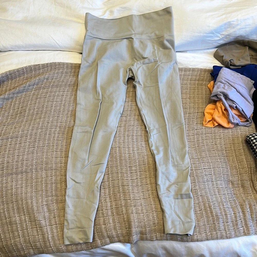 SET active pants - Picture 1 of 3